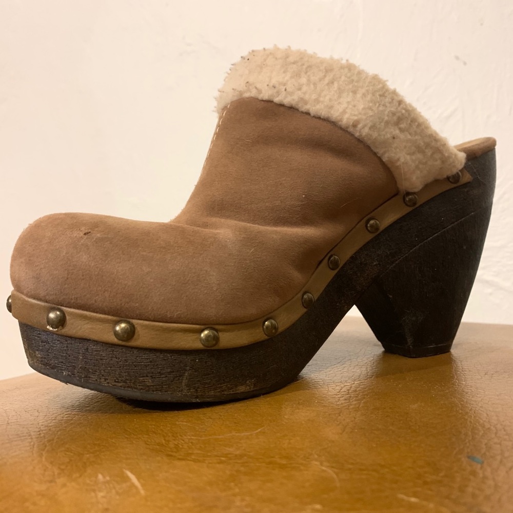 Big Buddha Clogs